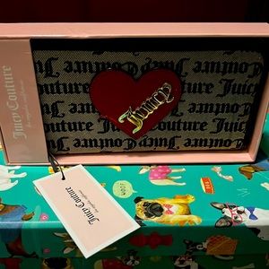 Brand new juicy wallet inbox beige and black with gold accents